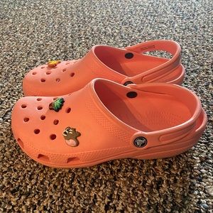 CROCS, out the box, light pink!